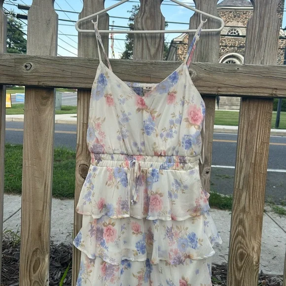 Francesca's Collections Pink Floral Mini Dress - Picture 3 of 5